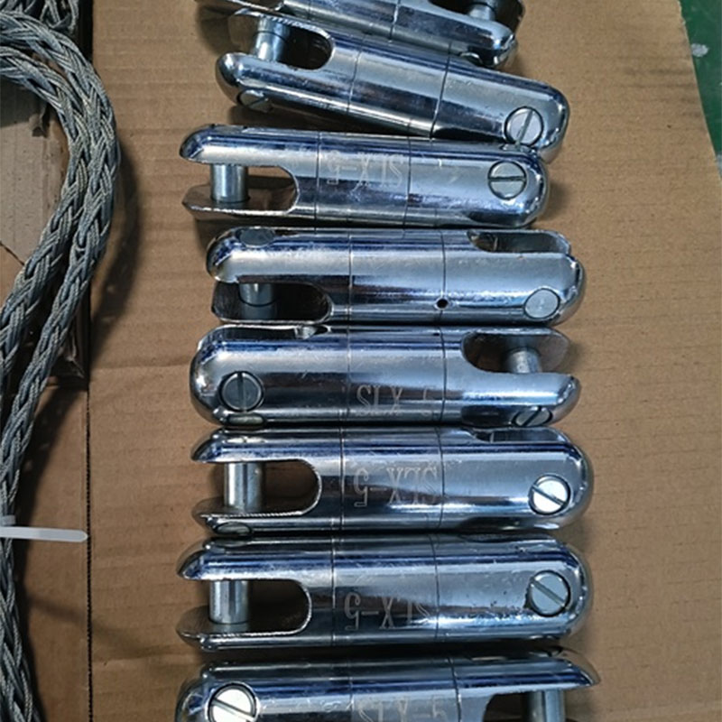 Незаменимый защитник вашего кабеля: подробное руководство по поворотным соединениям