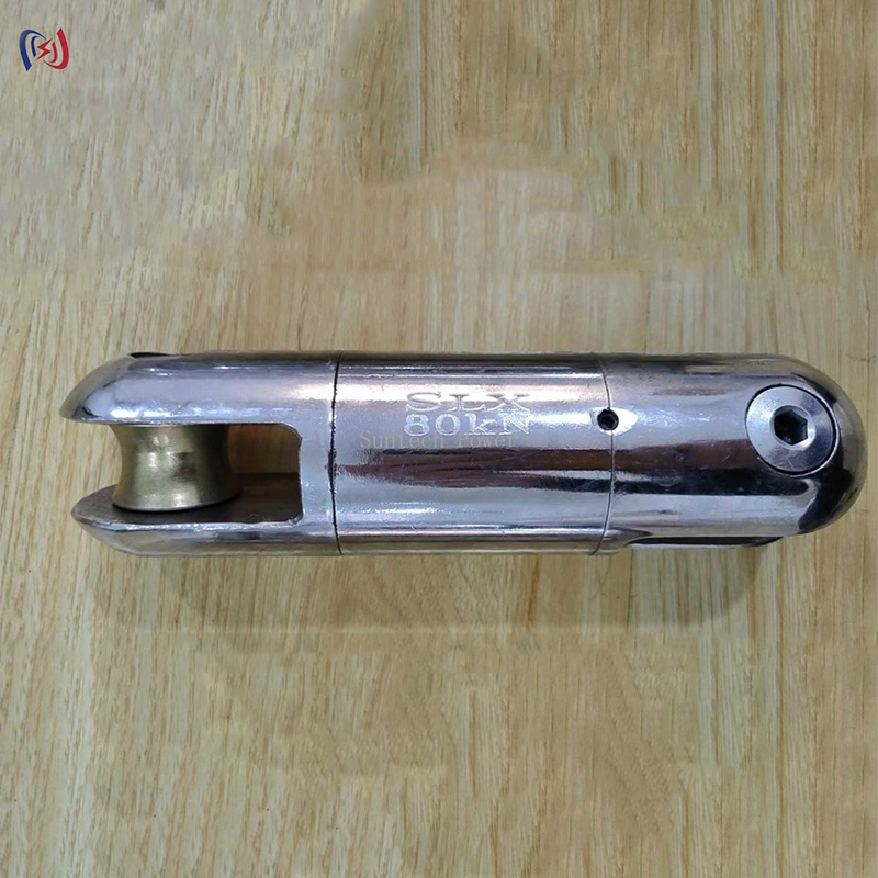 Поворотные соединения: важнейшая защита от скручивания кабеля при натяжении канатов в воздухе