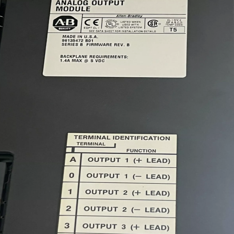 Аналоговый выходной модуль Allen-Bradley 1771-OFE2 PLC-5, 4 выхода