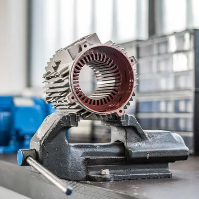 Статья, которая поможет вам разобраться в конструктивных различиях между частотно-преобразовательным электродвигателем и обычным электродвигателем