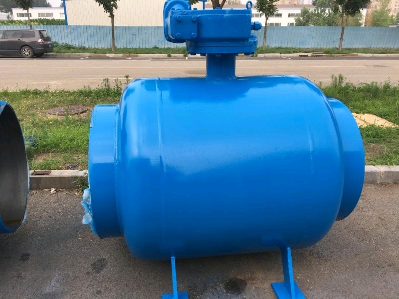 Полностью сварной шаровой кран DN1400 для систем теплоснабжения