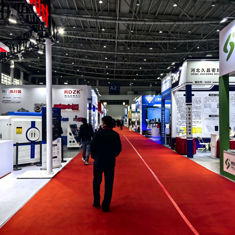 ООО «Шэньян Синьгуан Хангю Система безопасности» принимает участие в Нанкинской выставке химической промышленности «Длиннанийский треугольник» и Национальном конгрессе химической промышленности.