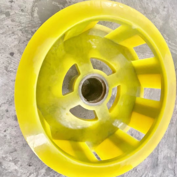 Смесительный бак с полиуретановой футеровкой