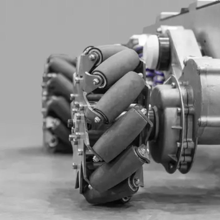 Различия в использовании омни-колес и Колеса Меканума