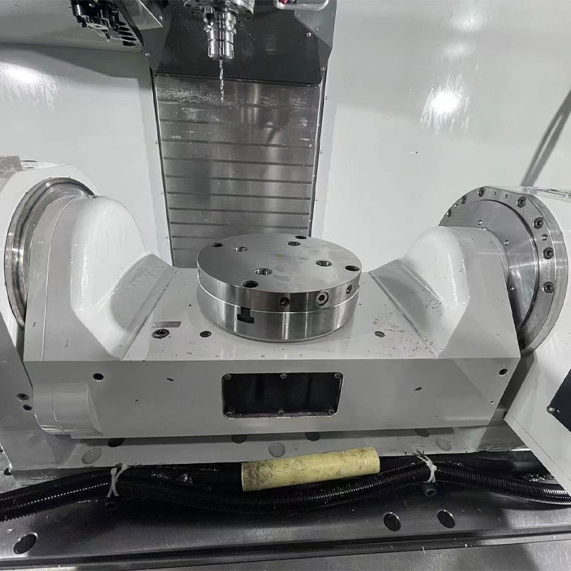 Решение для обработки приспособлений LANG и 5-AXis