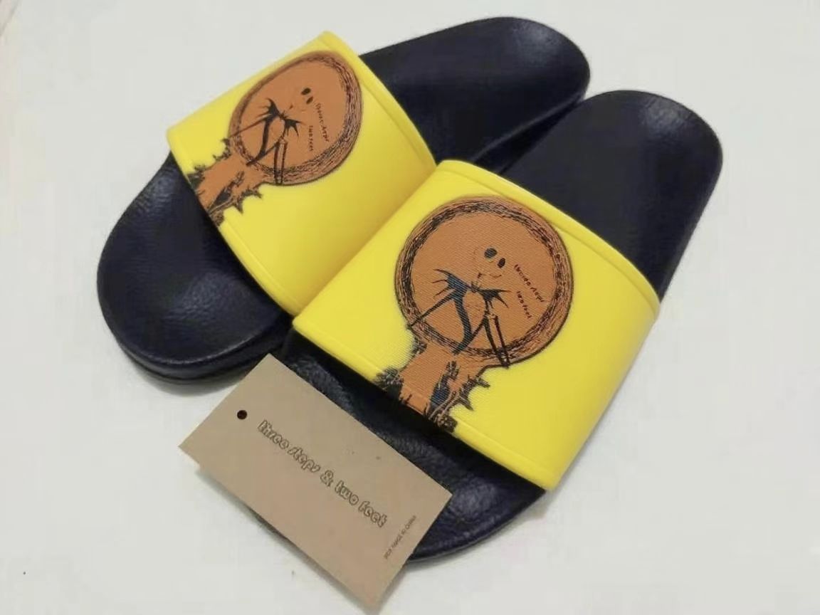 Желтые тапочки
