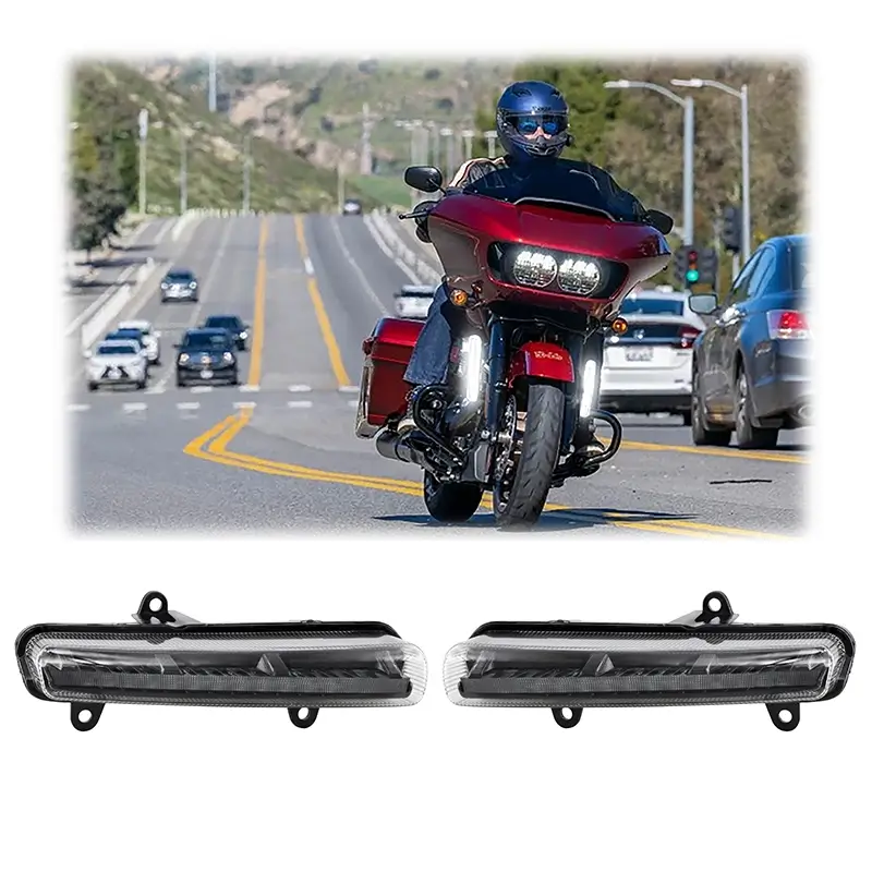 Комплект дневных ходовых огней и указателей поворота для нижней части обтекателя (пара) для мотоцикла Harley Davidson.