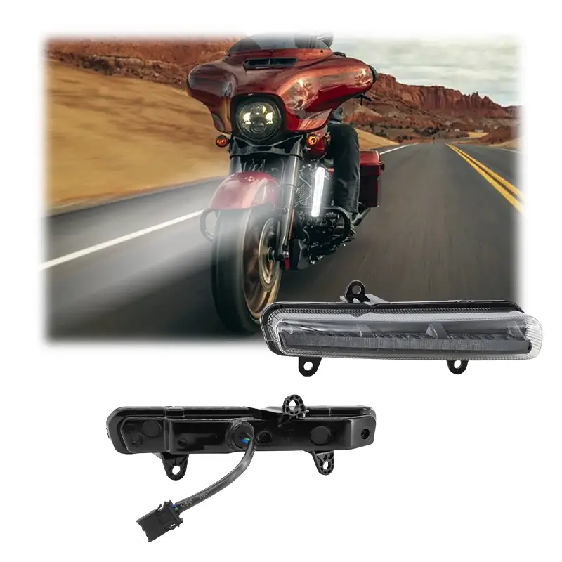 Комплект дневных ходовых огней и указателей поворота для нижней части обтекателя (пара) для мотоцикла Harley Davidson.