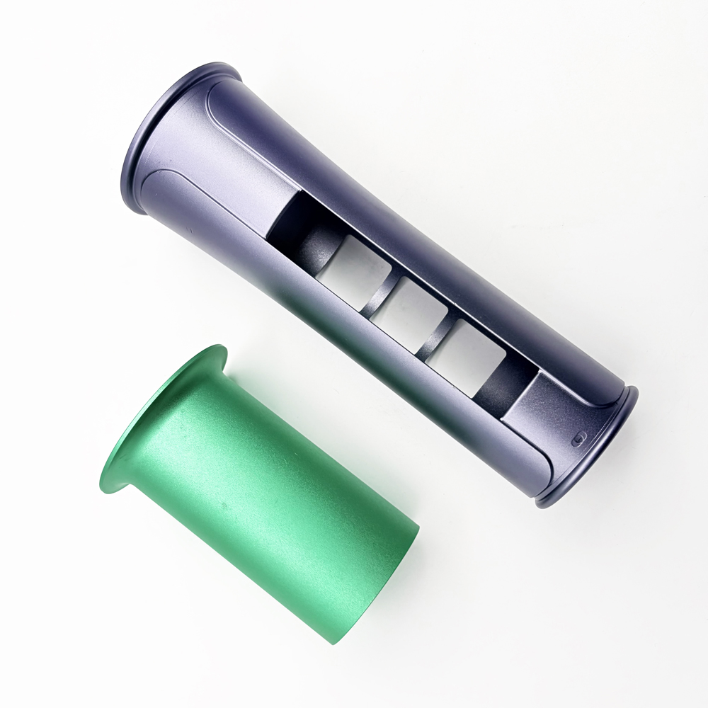 Индивидуальная токарная/фрезерная обработка цилиндрических металлических компонентов с анодированными коррозионно-стойкими поверхностями