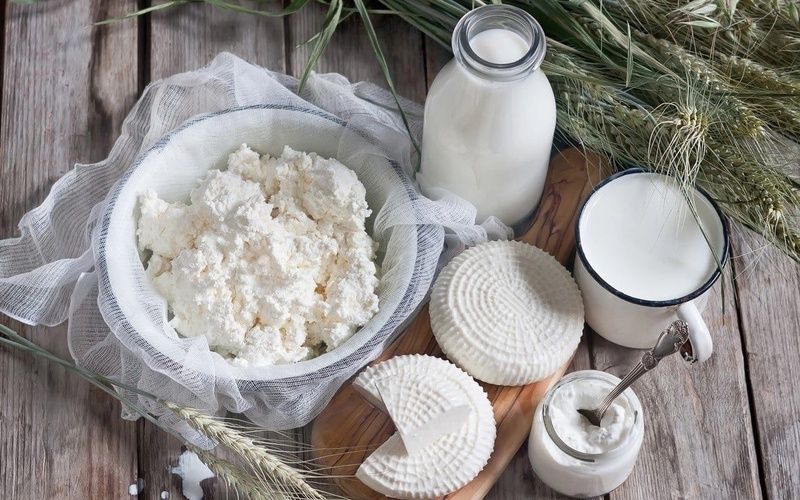 Минсельхозпрод Беларуси скорректировал минимальные экспортные цены на молочную продукцию и мясо: цены на ряд позиций для РФ снижены