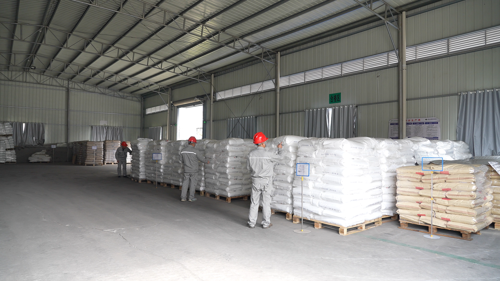 Как правильно хранить олеохимические продукты: основные рекомендации для производителей и дистрибьюторов