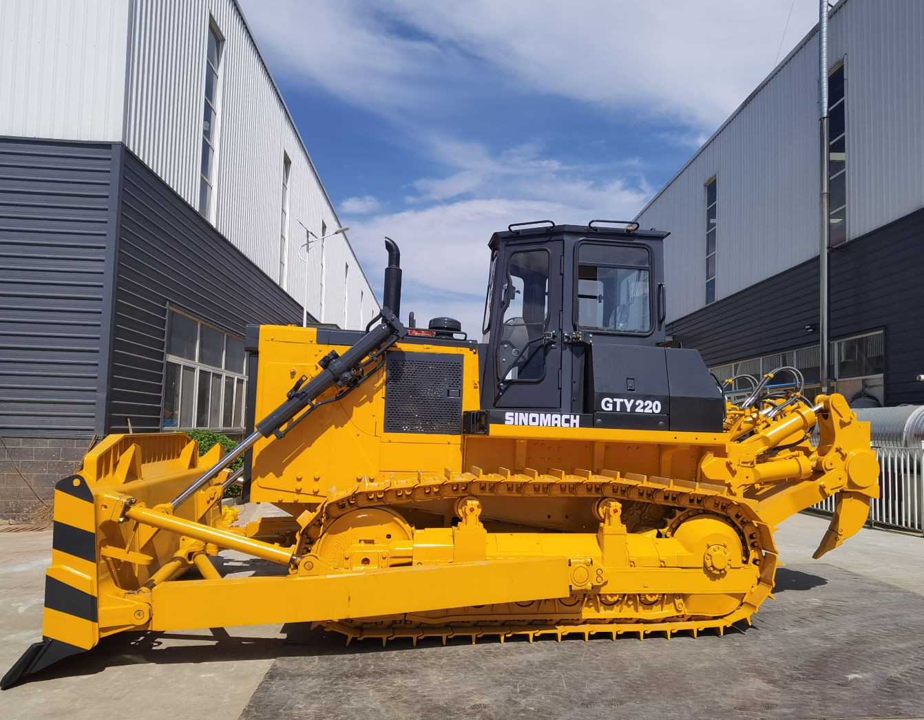 Новое оборудование: Бульдозер GTY220 — Надежный Партнер для Сложных Строительных Заданий