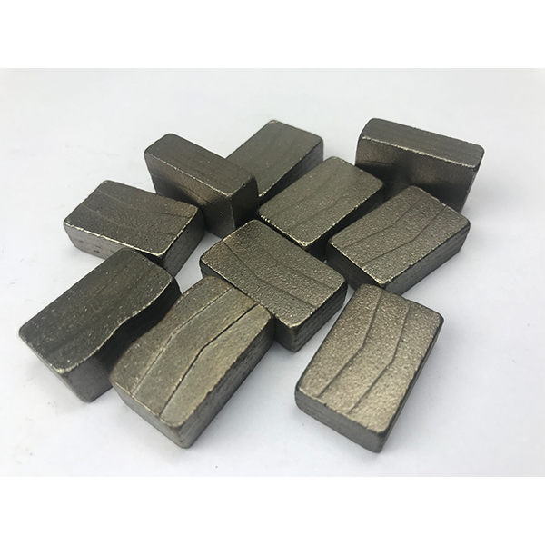 Режущие алмазные сегменты для гранитных блоков