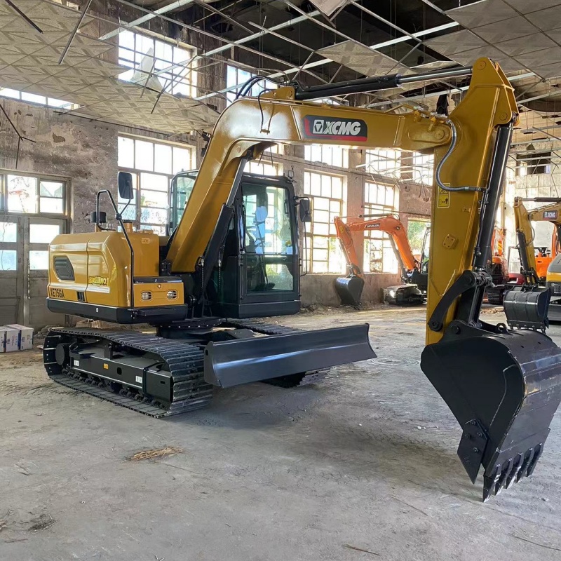 Гусеничный экскаватор XCMG XE75GA