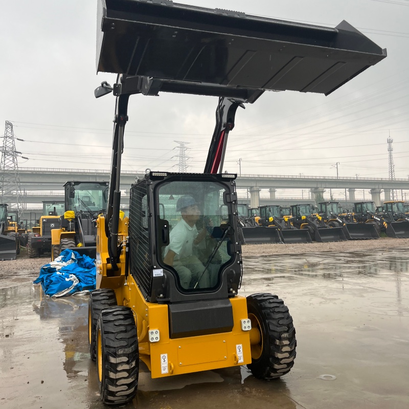 Мини-погрузчик XCMG SR760RU