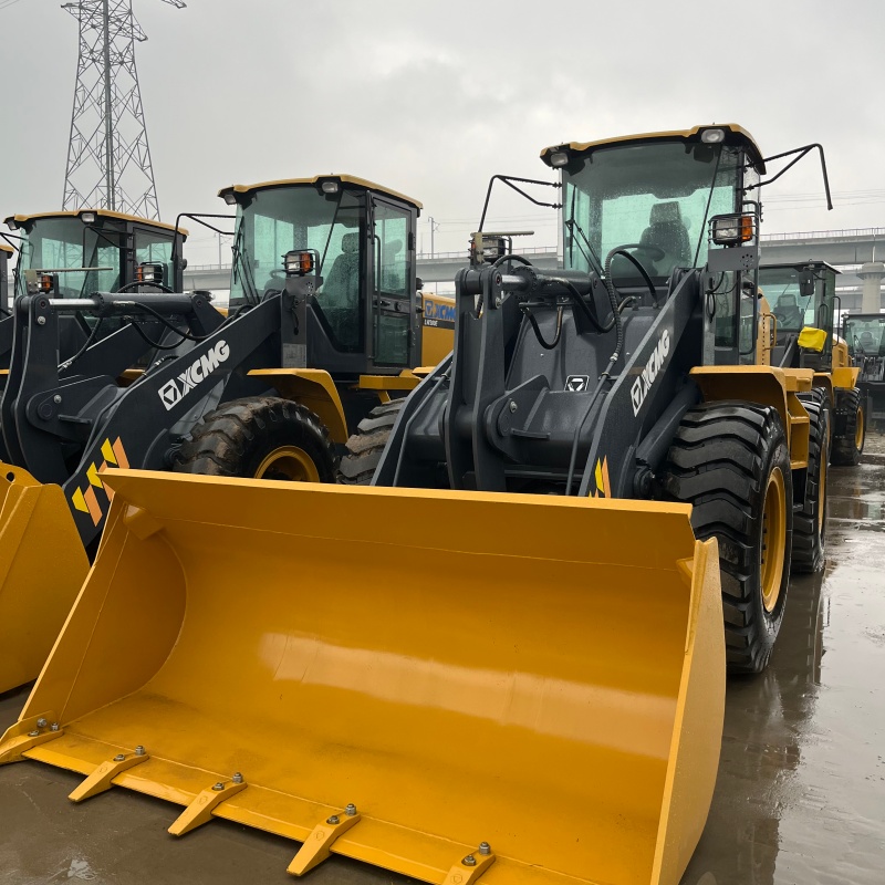 Погрузчик XCMG LW300E