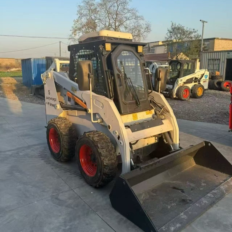 Мини-погрузчик Bobcat S16