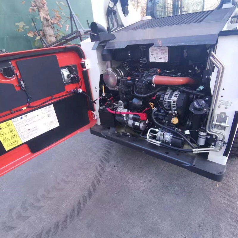 Мини-погрузчик Bobcat S590