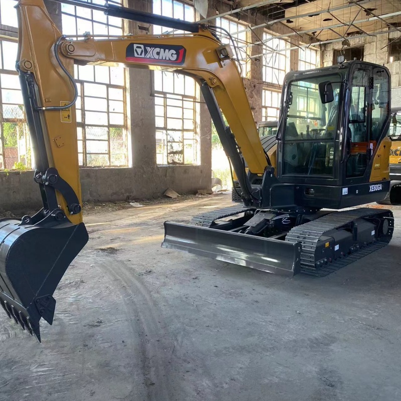 Мини-экскаватор XCMG 60GA