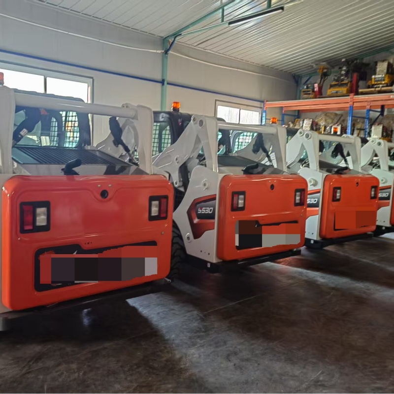 Мини-погрузчик Bobcat S530