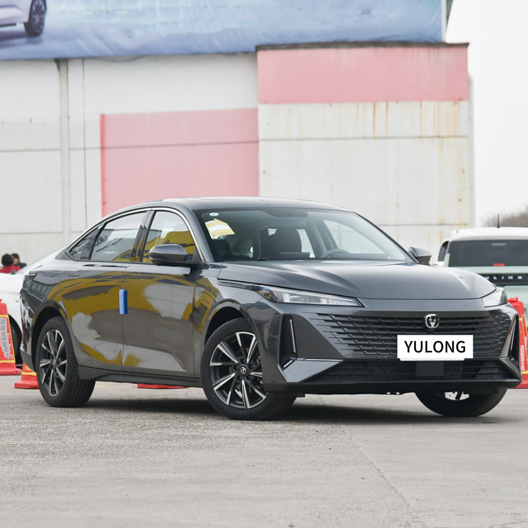 Китай Changan Yida Sedan Бензиновый автомобиль