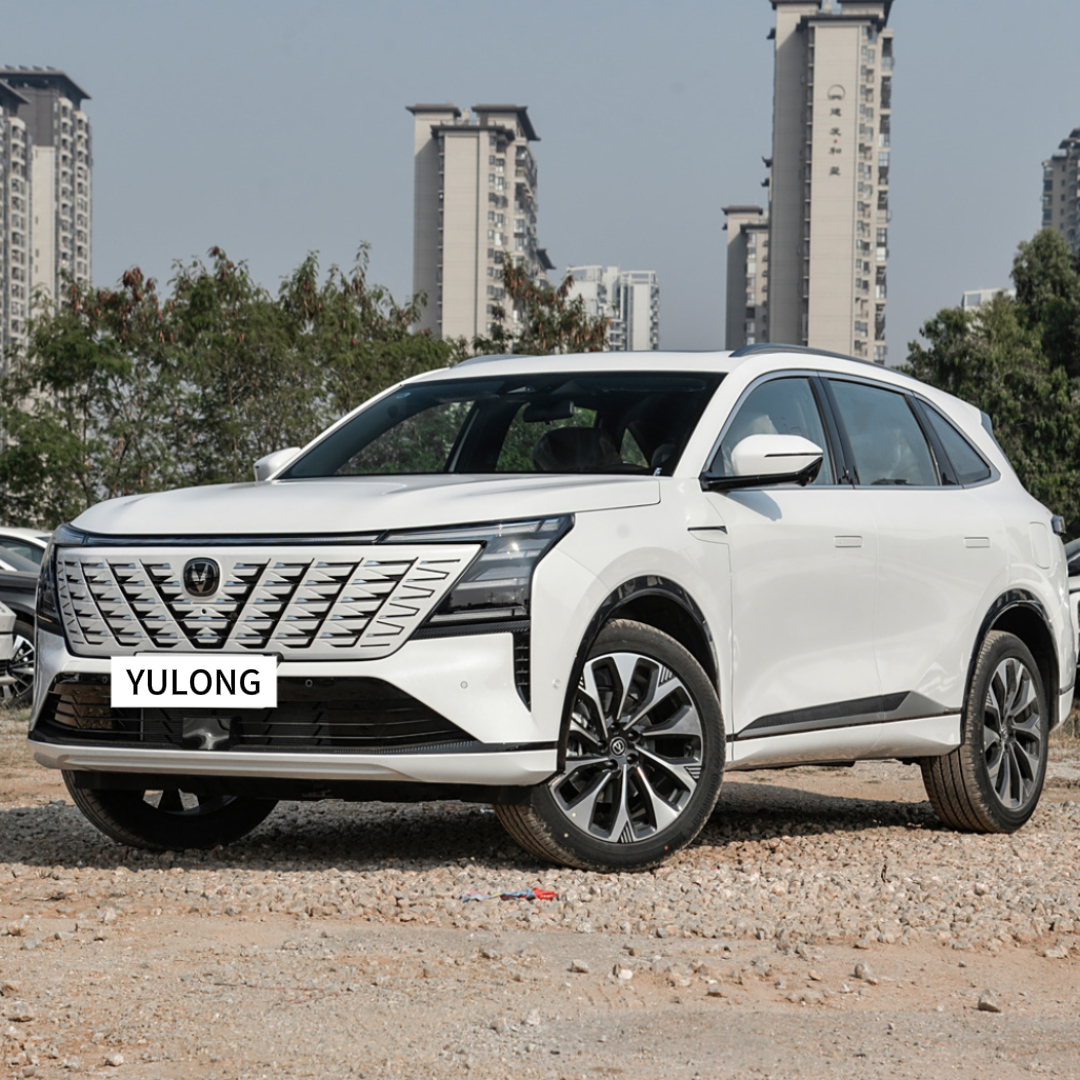 2025 Changan CS75 PLUS 1.5T SUV IACC ABS EBA Dark Leather R19 Front-wheel Drive 360° image
