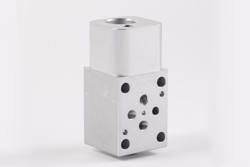 Нестандартные гидравлические клапанные коллекторы: Обзор и применение