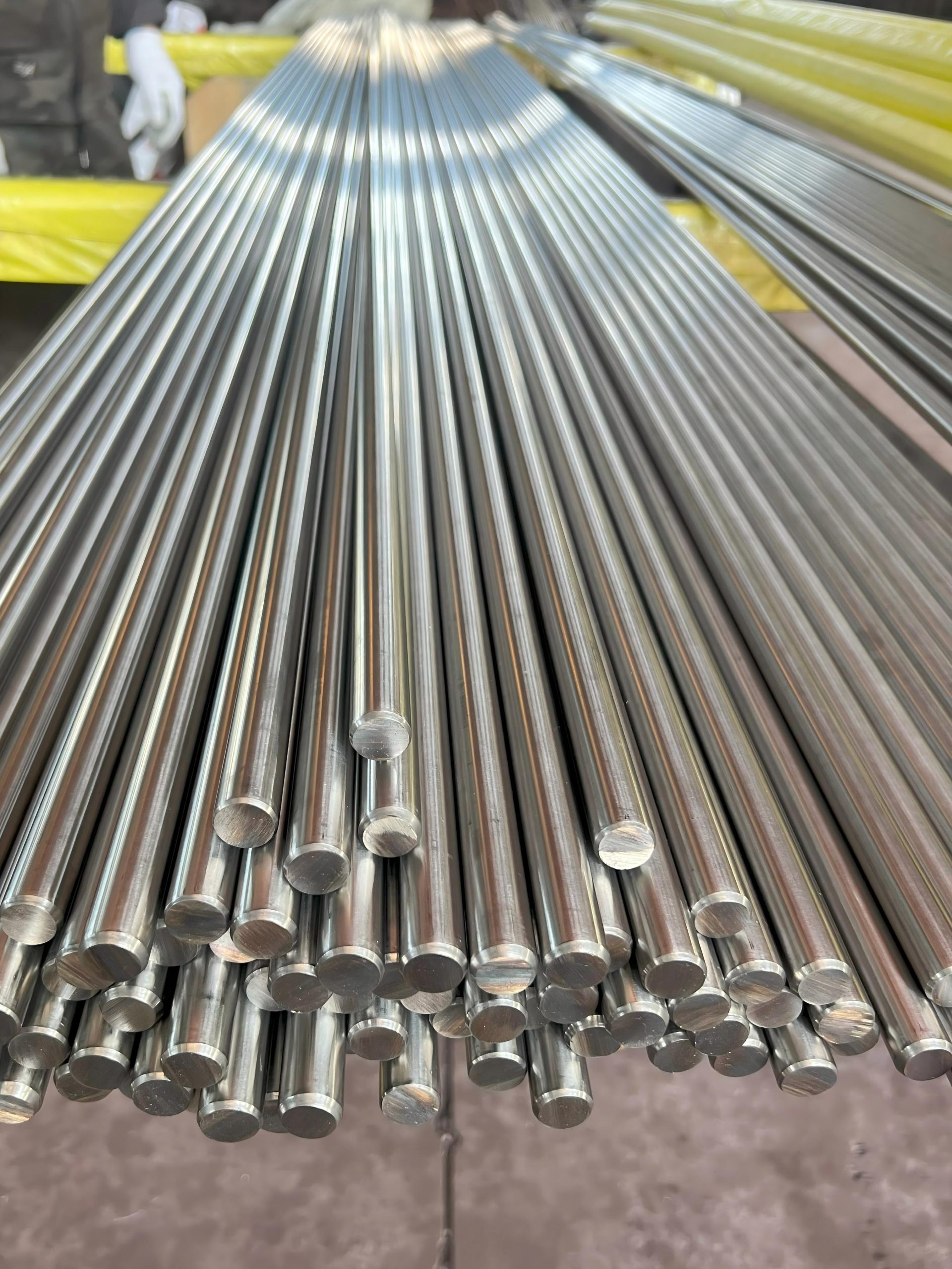 UNS S11100 Сталь — высокоуглеродистая мартенситная нержавеющая сталь