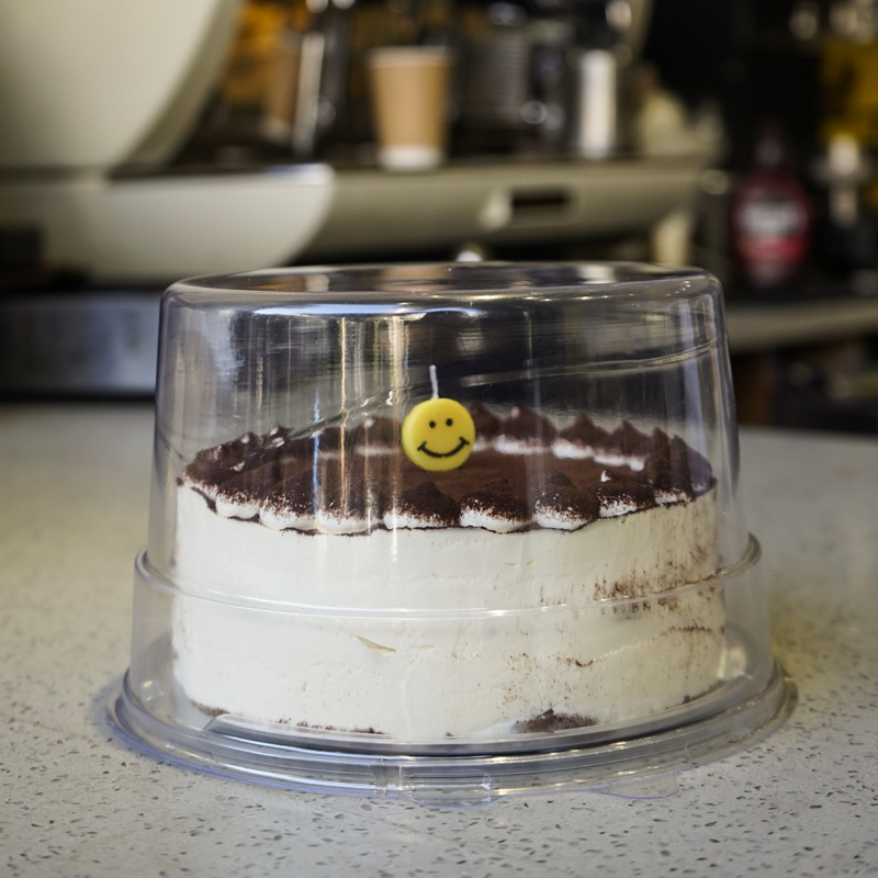 Преимущества 6-дюймовых прозрачных пластиковых коробок для торта фабрики UPU для экспортеров