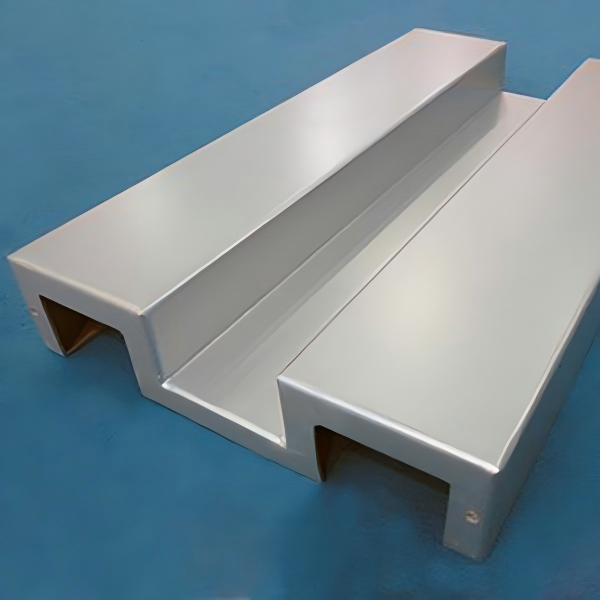 Заглянем на завод – исследуем «путь рождения» однослойной алюминиевой панели