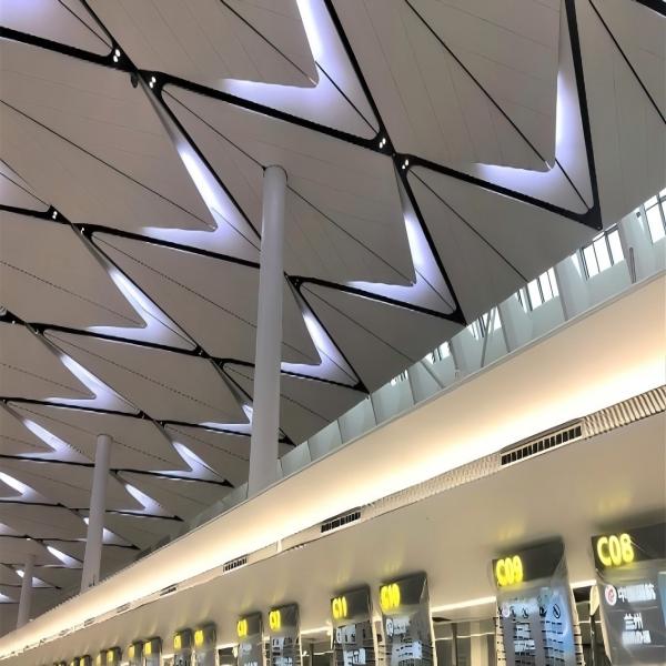 Международное руководство для покупателей: пять ключевых факторов, которые следует учитывать при выборе алюминиевых облицовочных панелей для фасадов зданий