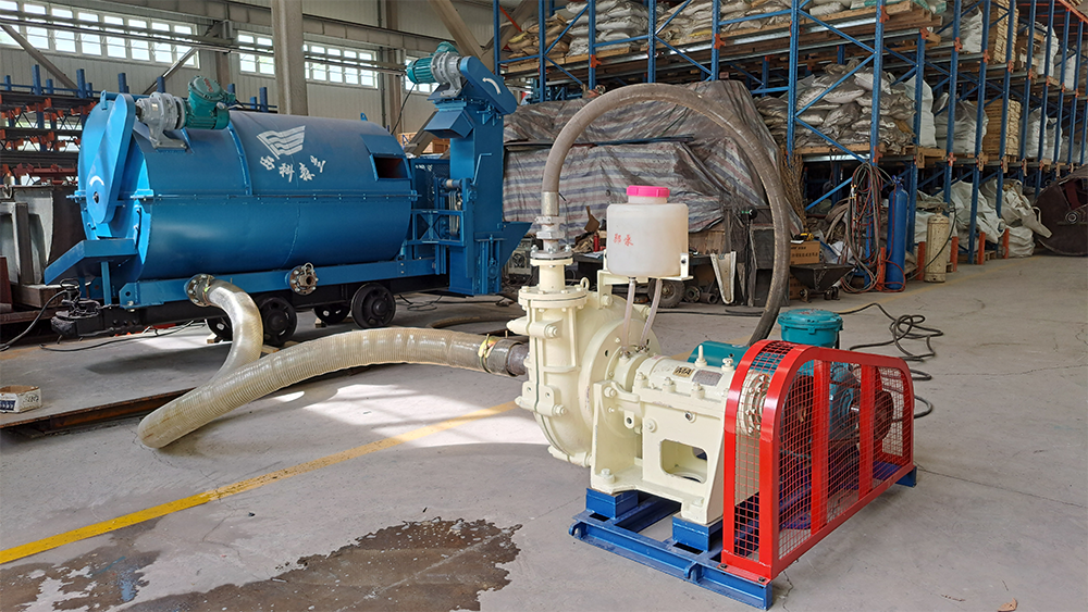 ЖЖ-500/0,3 мобильное противопожарное тампонажное устройство для минного применения