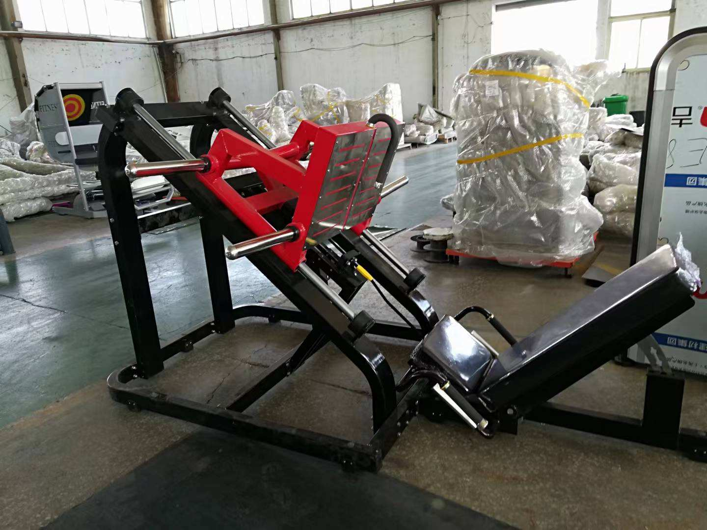 45° тренажер для жима ногами：развивает силу ягодиц и ног