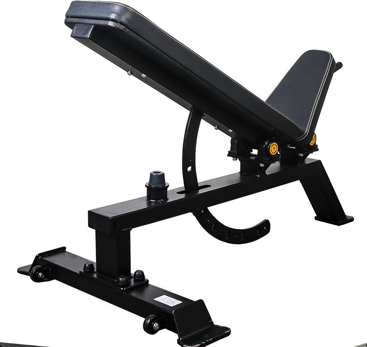 Регулируемая скамья для гантелей: адаптация под многоэлементные силовые тренировки