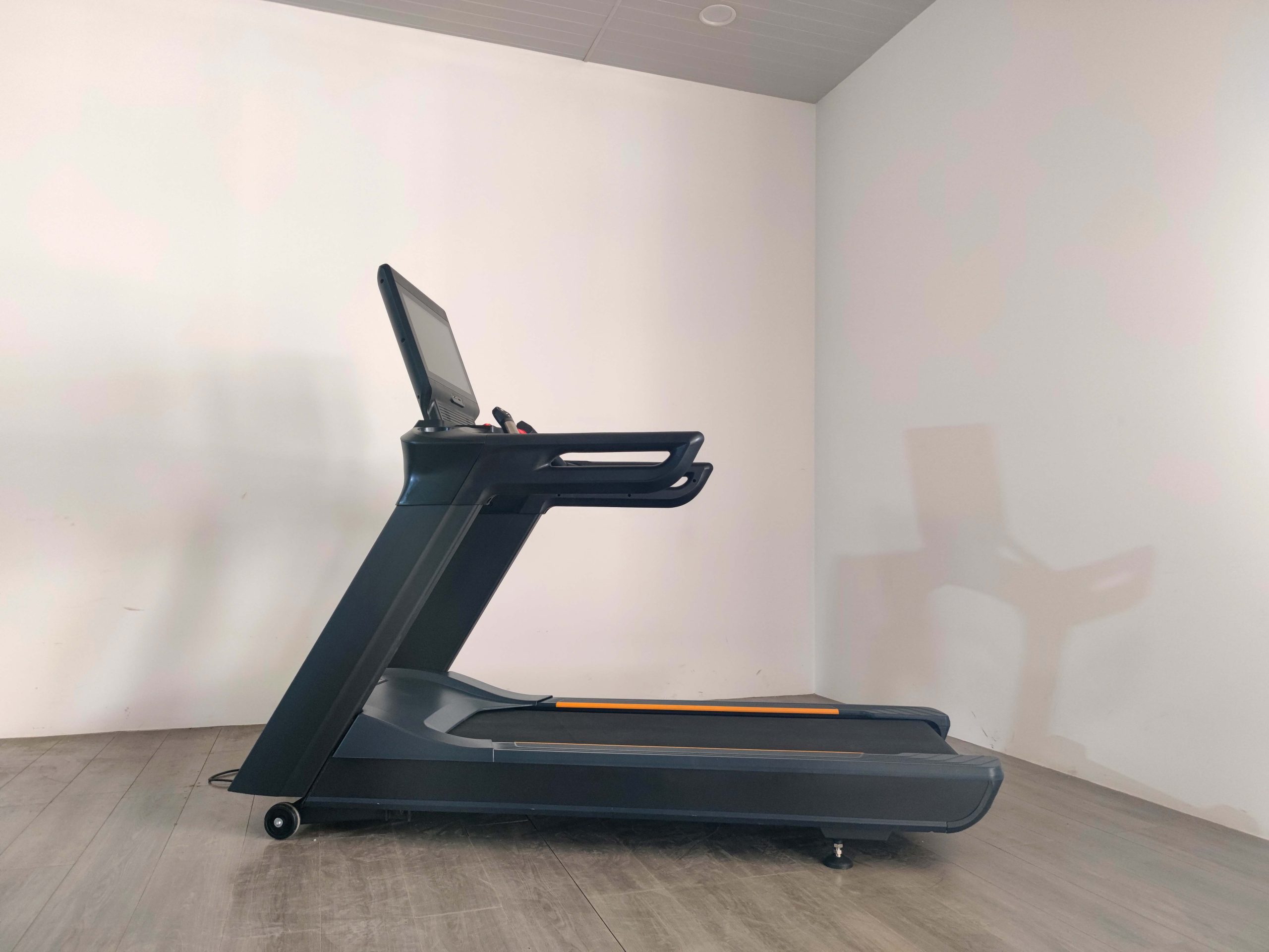 Коммерческая беговая дорожка XZ-T919