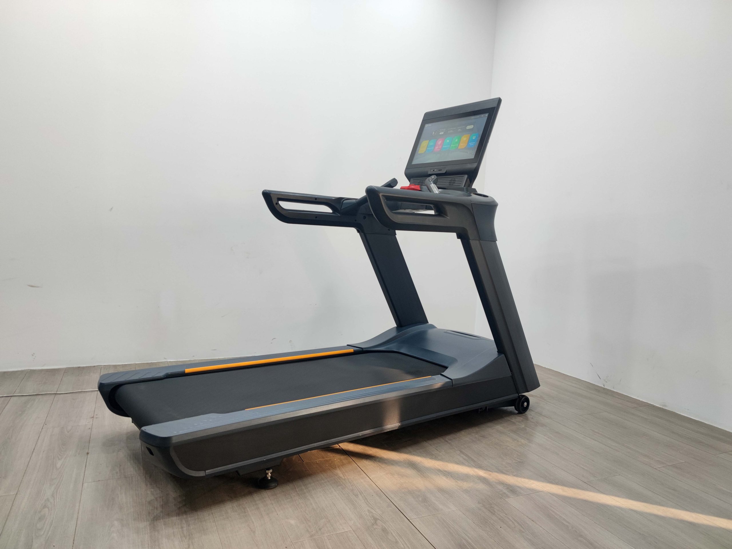 Коммерческая беговая дорожка XZ-T919