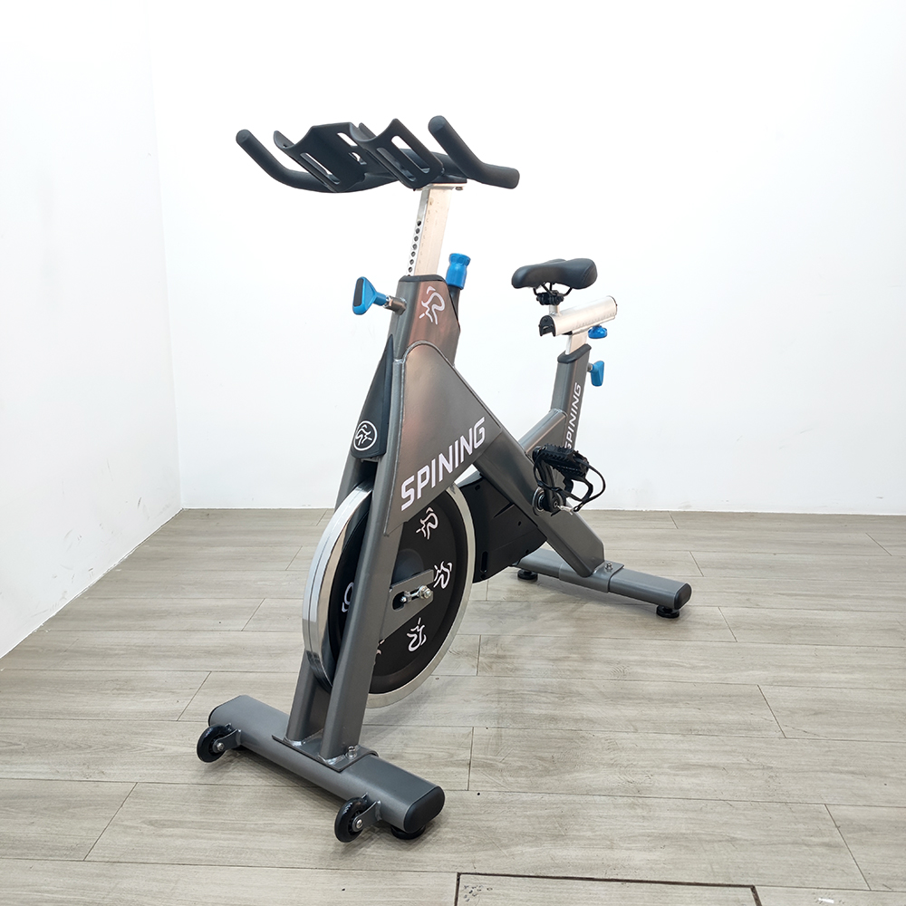 Велотренажер для фитнеса