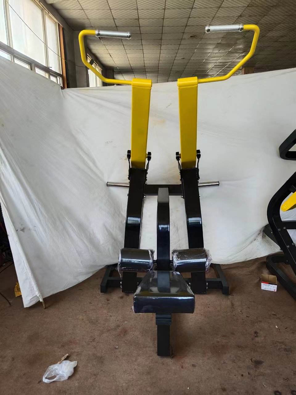 Тренажер для лежачего выталкивания ног: тренировка нижней части тела на развитие взрывной силы