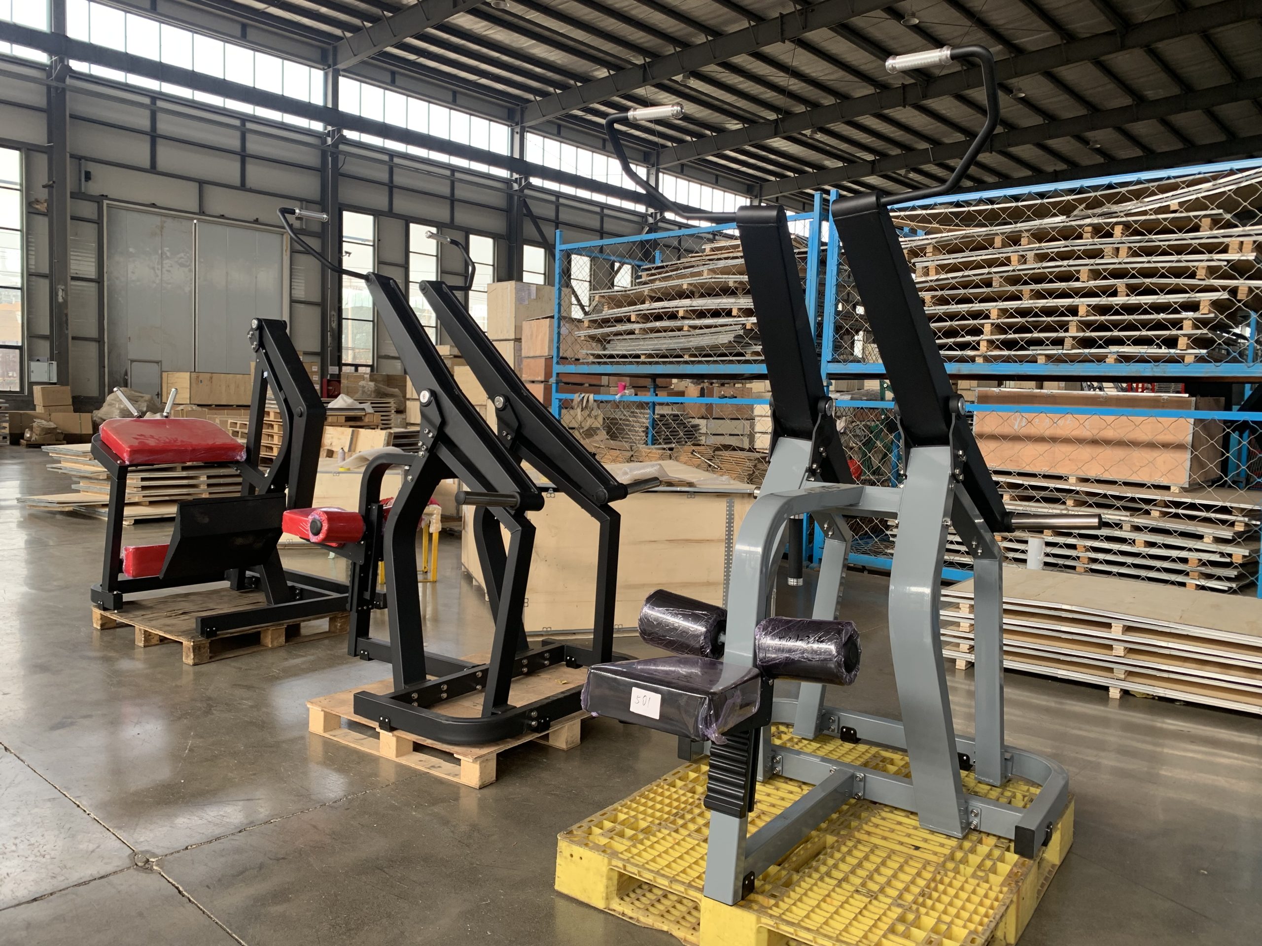 Тренажер для лежачего выталкивания ног: тренировка нижней части тела на развитие взрывной силы