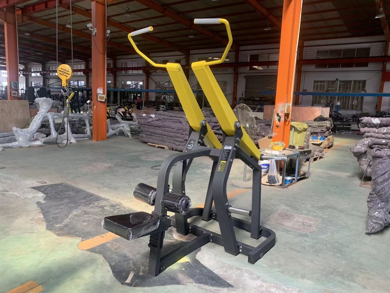 Тренажер для лежачего выталкивания ног: тренировка нижней части тела на развитие взрывной силы