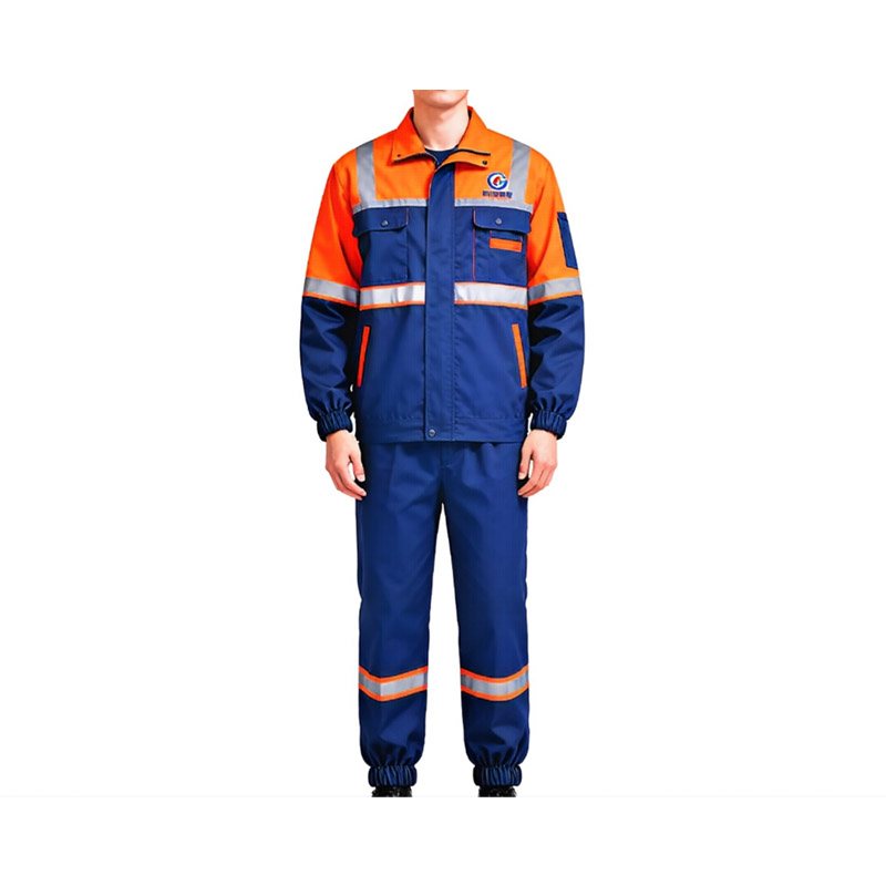 Ганьсу Япай Одежда выпускает новую многофункциональную защитную одежду для обеспечения безопасности труда и профессиональной защиты для обеспечения безопасности работников.