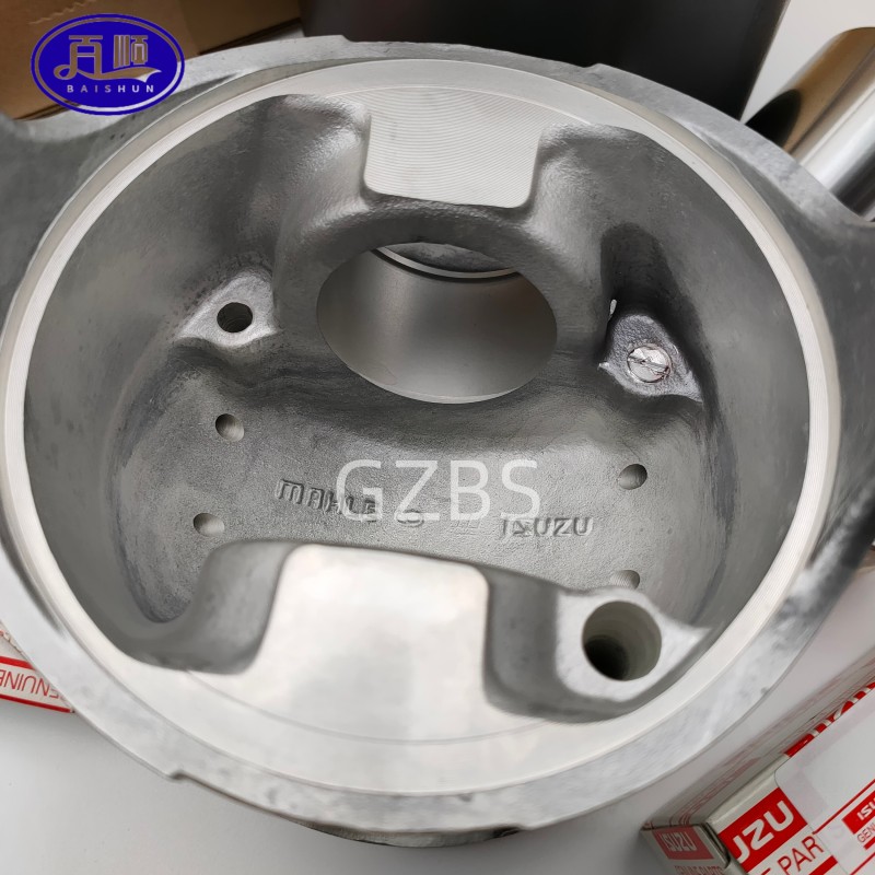 Комплект из четырех частей для двигателя Isuzu