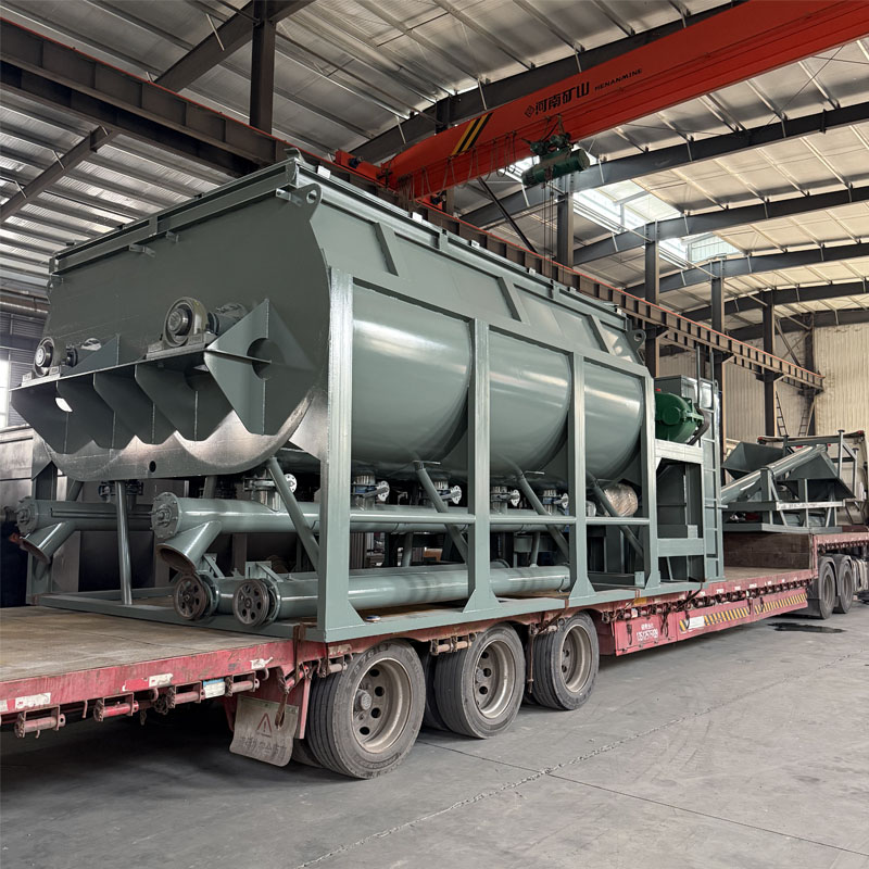 Горизонтальный двухвальный смеситель для сухих порошков объемом 44 кубических метра