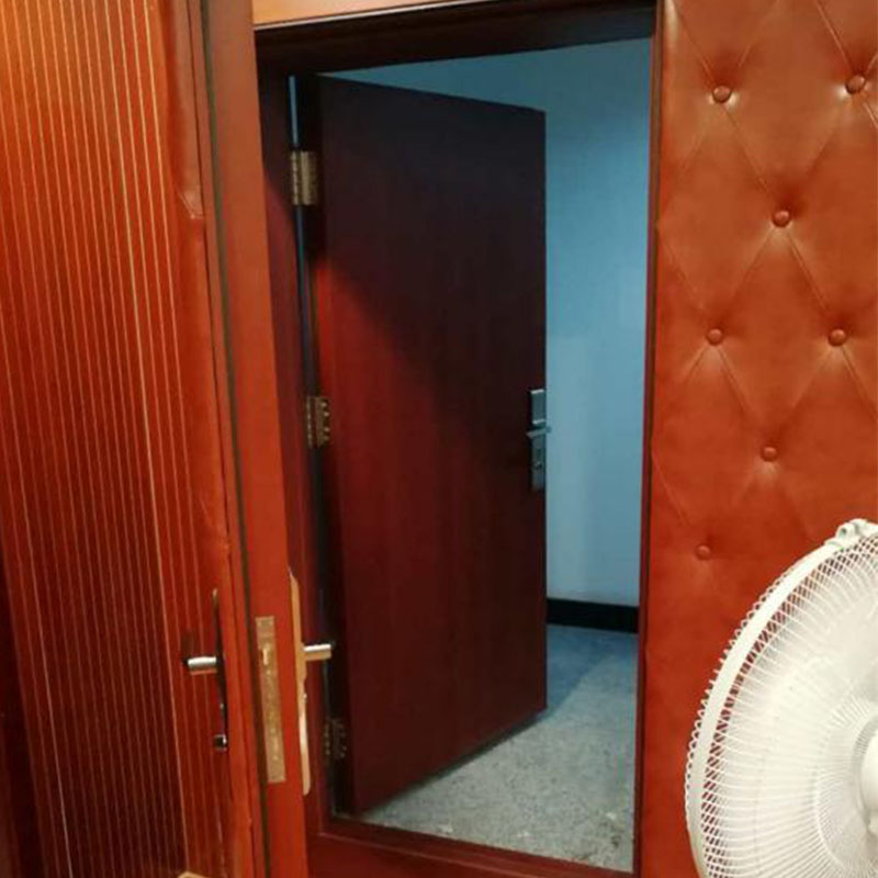 Звукоизолированные двери для студий: важный компонент профессиональных студий звукозаписи