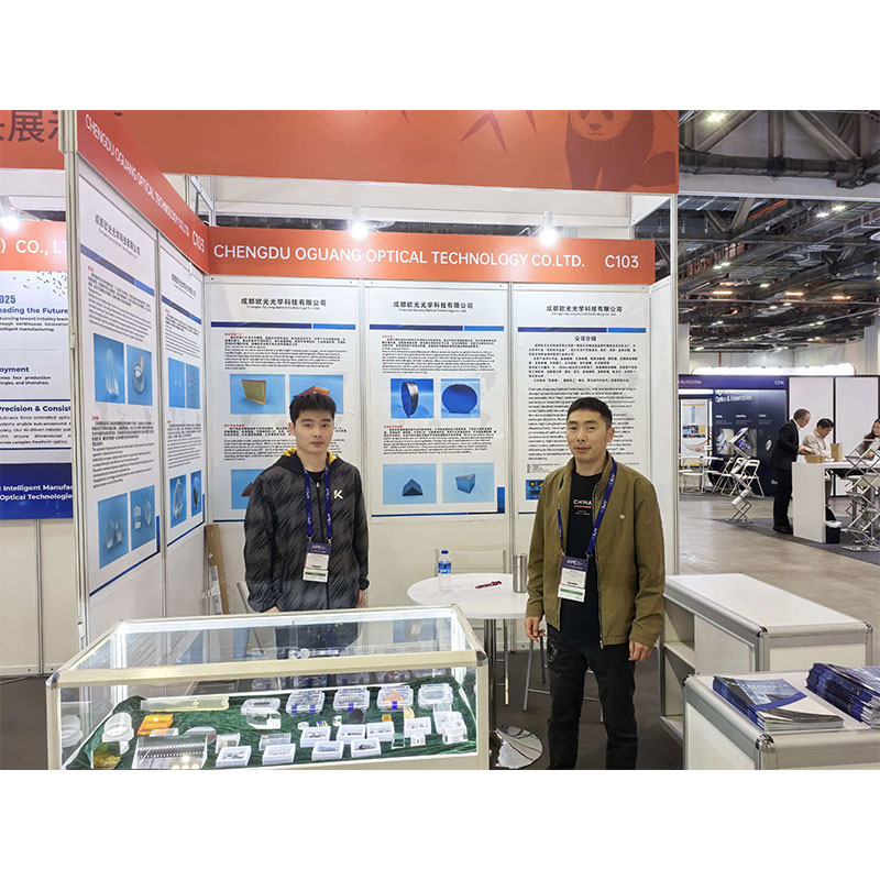 Компания Chengdu Ouguang Optics представила инновации в области прецизионной оптики на выставке Asia Photonics Expo