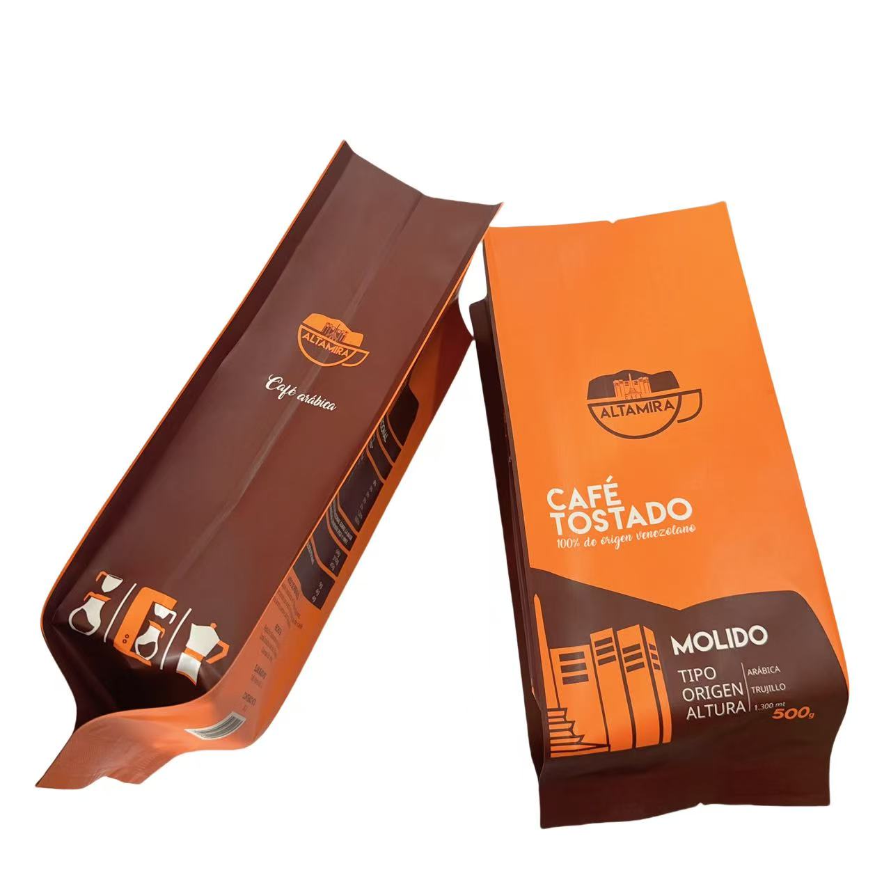 Перевод на русский язык:Четырехсторонне запаянные пакеты: надежная герметизация — выбор для качественной упаковки