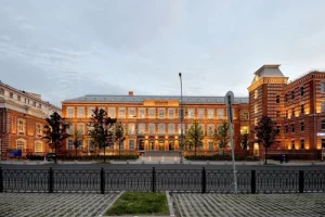 Реконструкция квартала Большевик с современными фасадными материалами