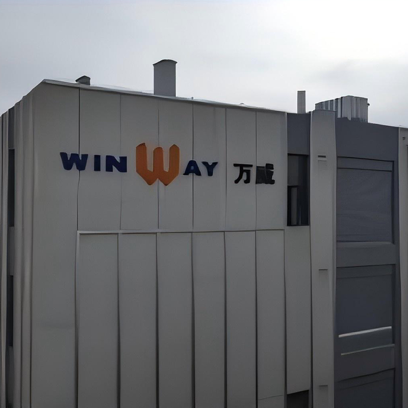 Компания Xi’an Wanwei Machinery Manufacturing Co., Ltd., располагающая современной производственной базой площадью 4000 квадратных метров, создала мощный центр прецизионного производства, объединяющий НИОКР, производство и контроль качества.