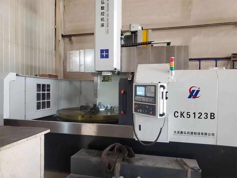 CK5123B Вертикальный токарный станок с ЧПУ на одной колонне - Dalian Xinhong Machinery Manufacturing Co., Ltd.