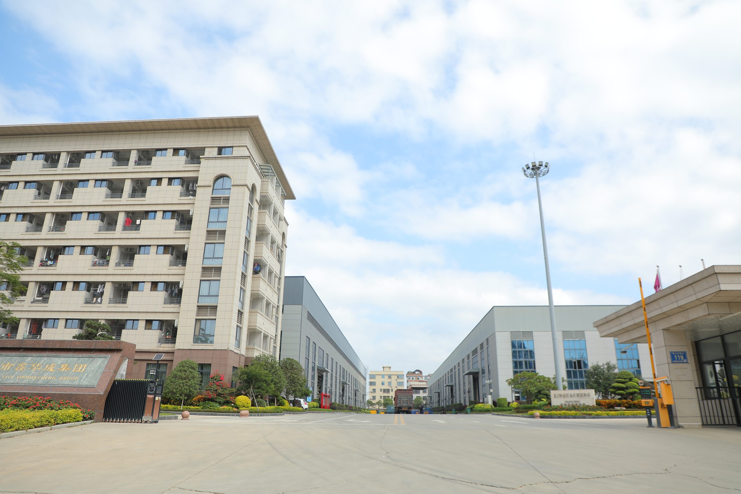 Доставка горячего пресса 4*8 футов в Джакарту